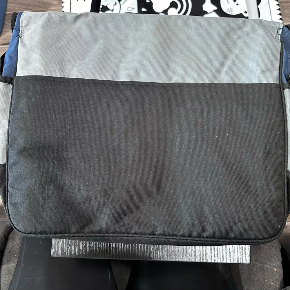 N/A stylish functional